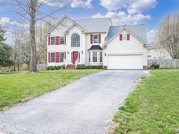 2nd image of 10700 Glen Ct