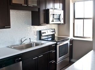 188 W Randolph St APT 4201, Chicago, IL 60601