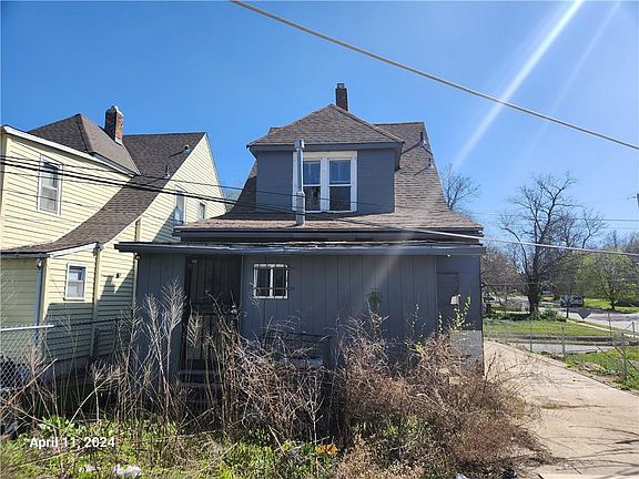 5th image of 2206 E 30th St