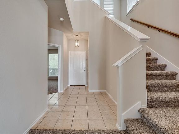 3rd image of 3061 Hopewell Ln