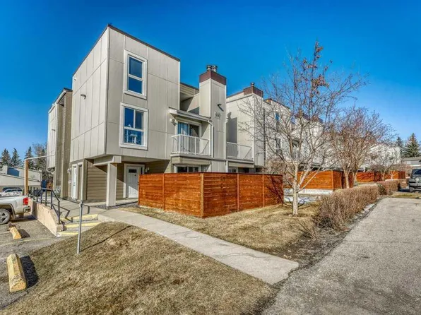 13104 E Elbow Dr SW #405, Calgary, AB T2W 2P2
