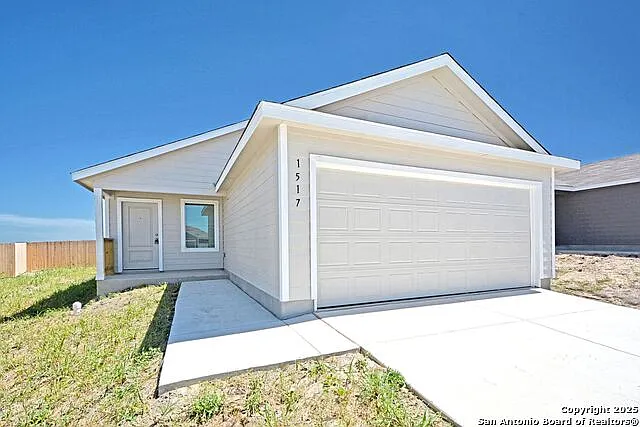 1517 Hummock Steep