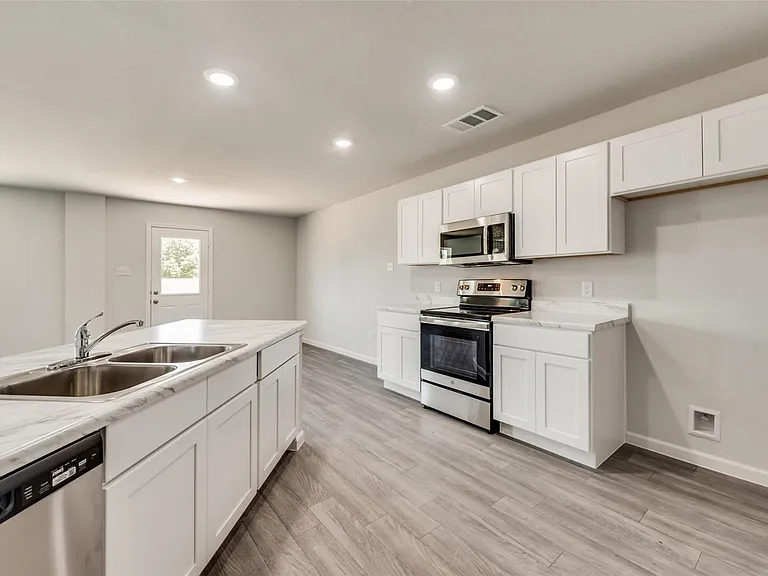 7209 Tin Star Dr — Photo 9