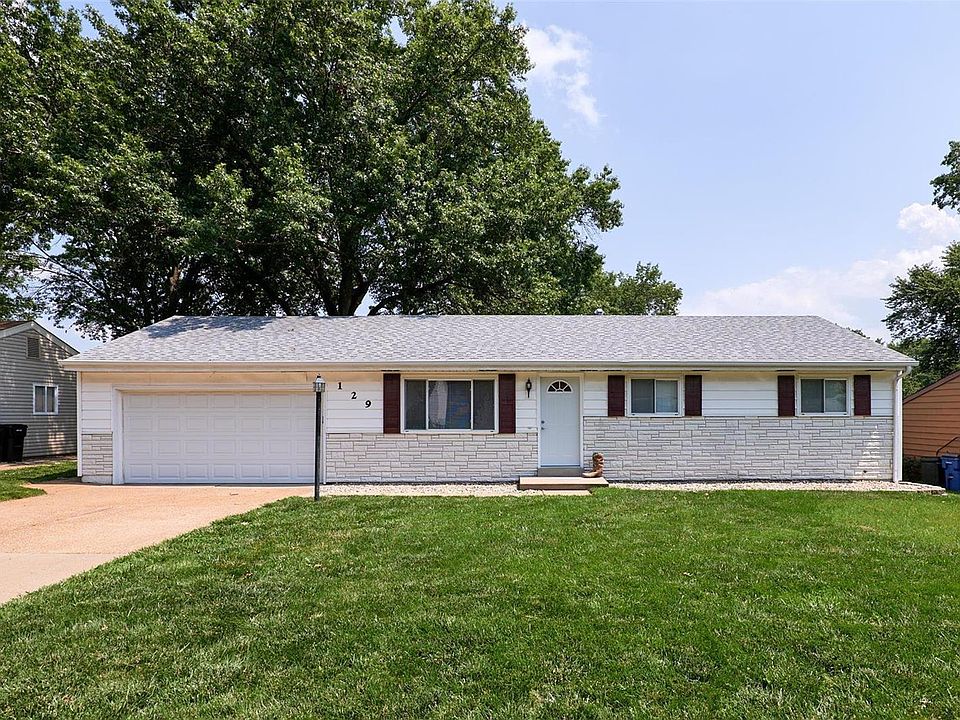 1st image of 129 E Donaldson Dr