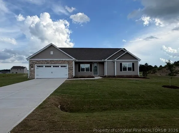 44 Teepee Dr, Lillington, NC 27546
