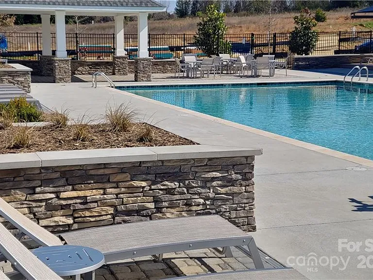 1116 Doveridge St — Photo 26
