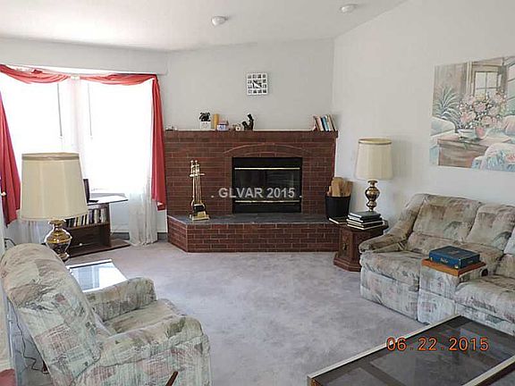 5th image of 9375 Helena Ave