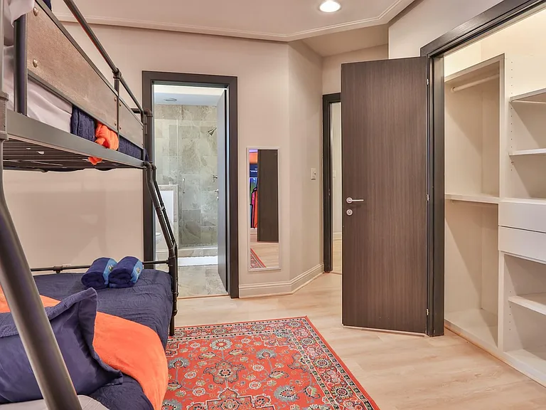 4114 Driscoll St — Photo 31