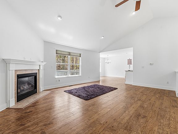 3rd image of 10101 Compton Dr #10