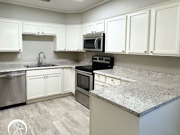 2nd image of 538 Woodhaven Dr