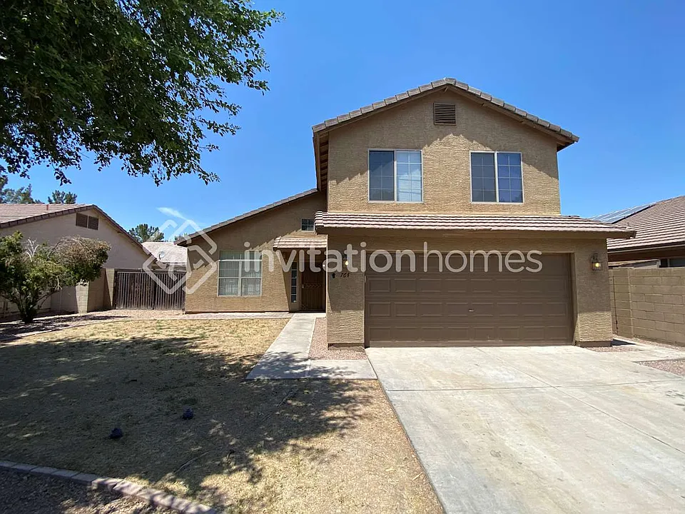764 W La Pryor Ln