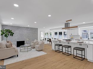 5609 8th Pl N, Arlington, VA 22205
