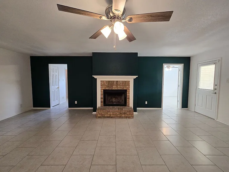3906 Kevin Shaw Dr — Photo 11