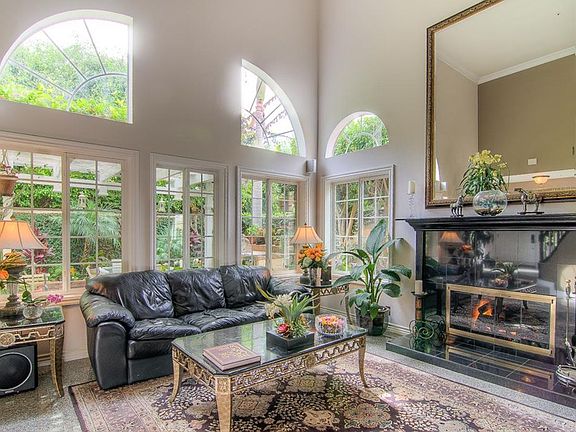 2nd image of 221 Calabria Ct