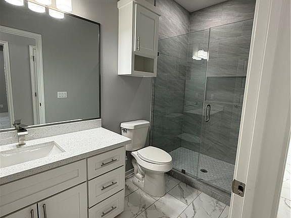 5th image of 2113 Elsham Rd #1