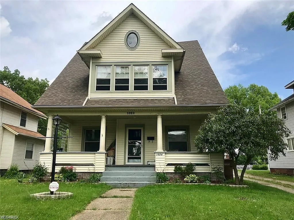 1024 11th St NE photo 1