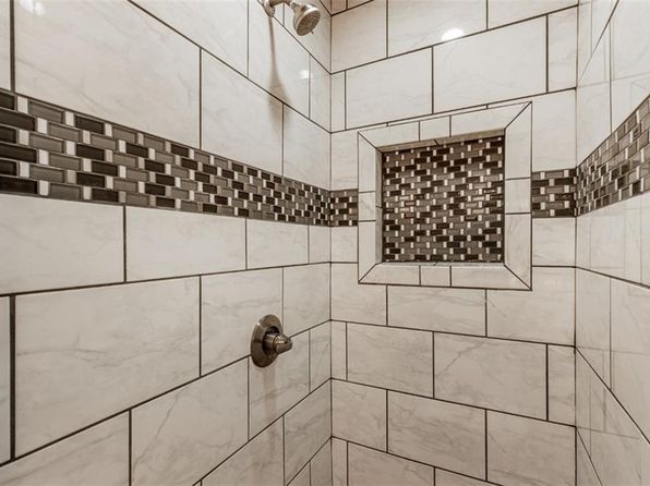 313 Elwood Dr