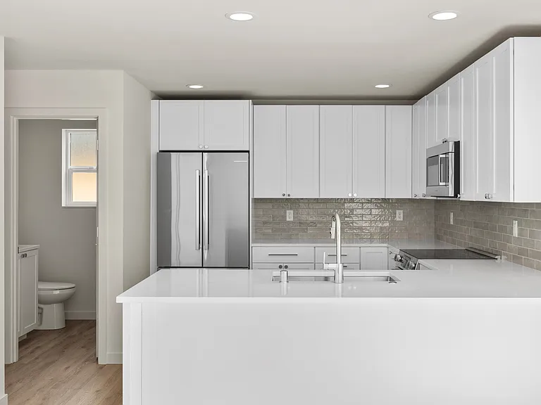12333C 40th Ave NE #C — Photo 11