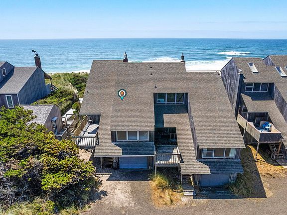 3rd image of 315 Salishan Dr #6