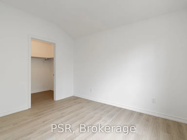 1355 Bayview Ave #CH3 — Photo 16