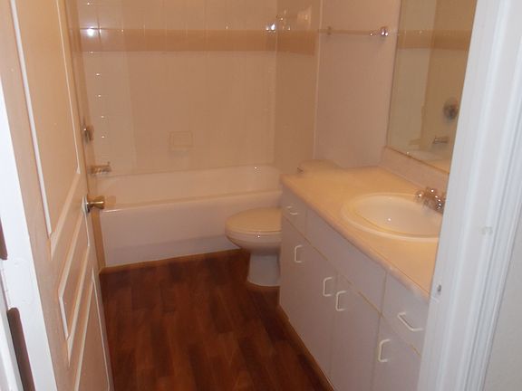 Photo of similar apartment