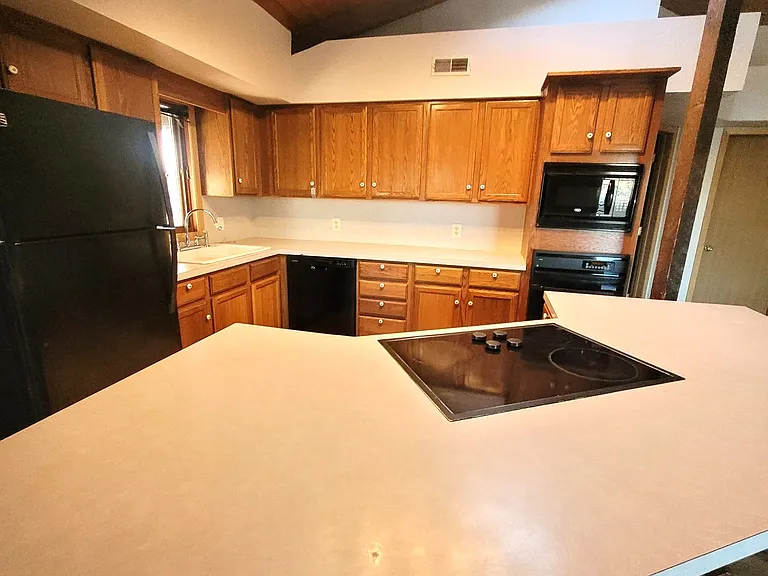 1055 Platteview Dr — Photo 9