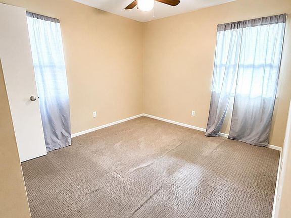 4th image of 5778 Avondale Rd