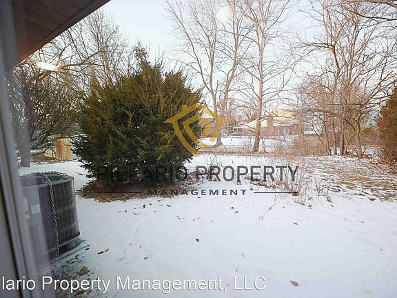 3rd image of 10412 E Kiowa Dr