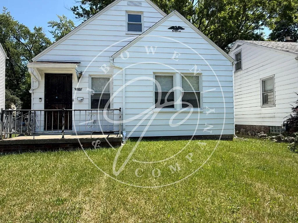 2 bed, 2.0 bath, 813 sqft, $1,100 — Photo 2