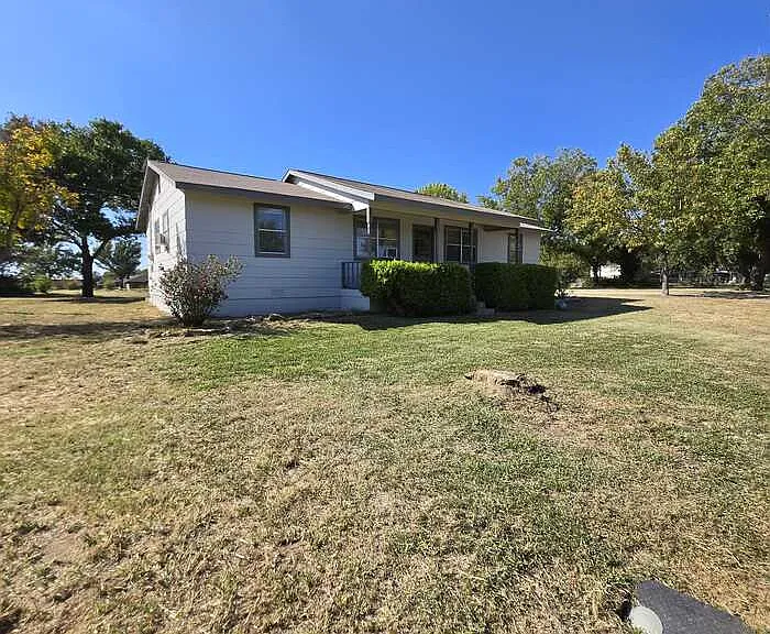 310 S Wickham St — Photo 21
