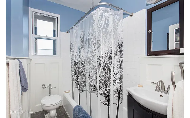 Sold by Douglas Elliman | media 17