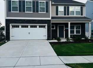 1305 Addison Lake St, Fuquay Varina, NC 27526