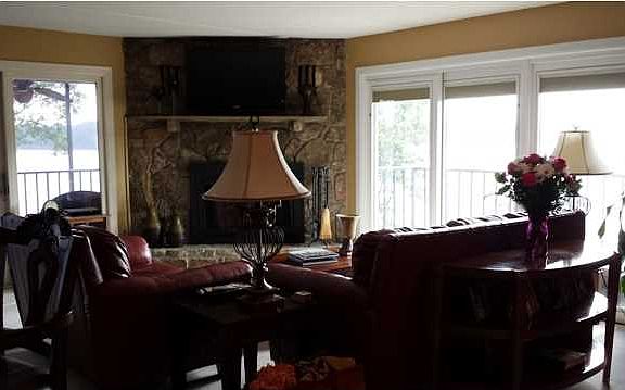 4th image of 4340 Lakeshore Ln Unit 204