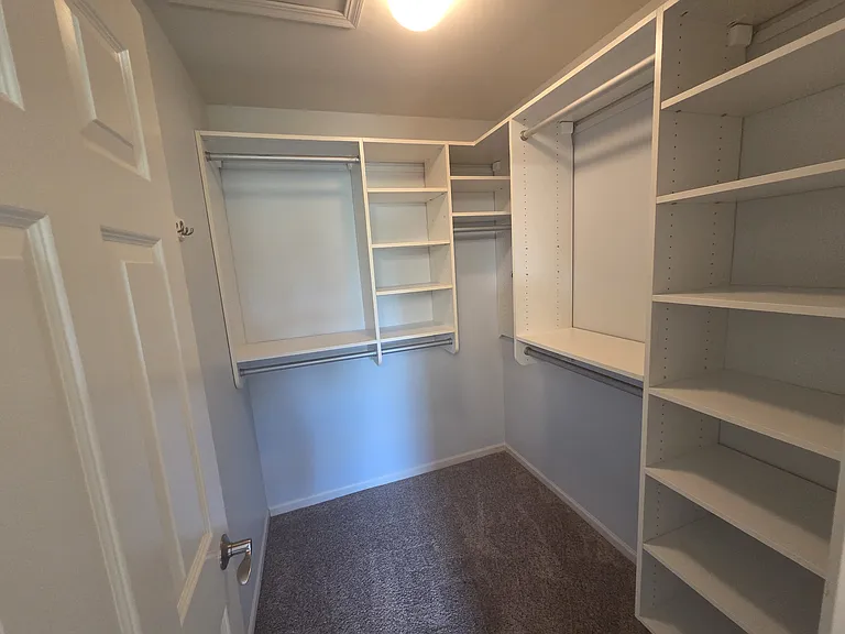3419 Bradbury Cir — Photo 18