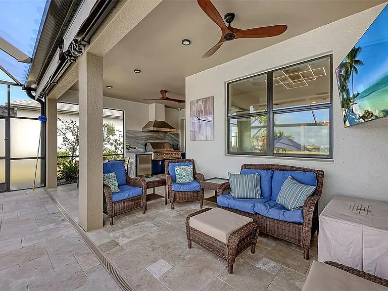 7675 Summerland Cv — Photo 41