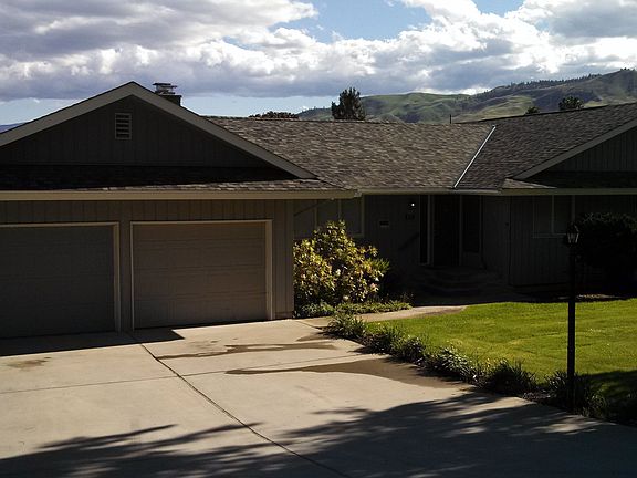 Front of house from street