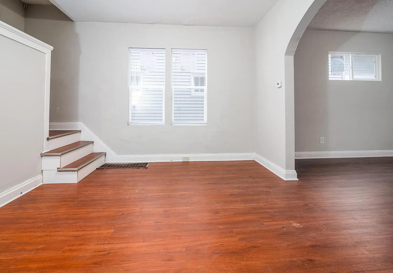 3 bed, 1120 sqft, $1,400 — Photo 4
