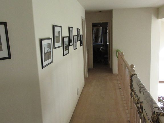 upstairs hallway between bdr