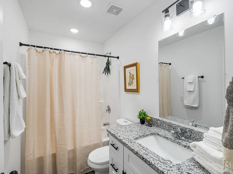 4231 Barnwell Ave — Photo 26