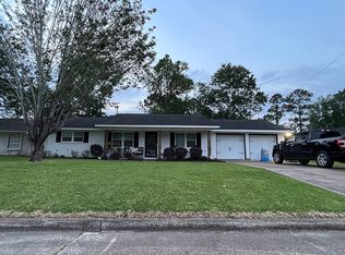 6365 Daisy Dr, Beaumont, TX 77706