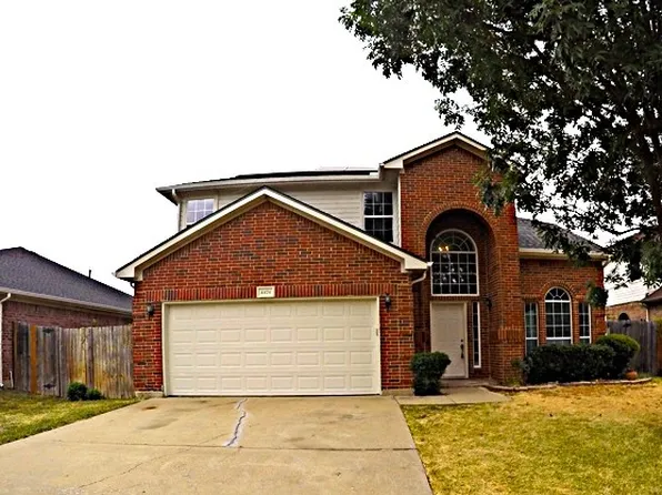 4426 Harpers Ferry Dr, Grand Prairie, TX 75052