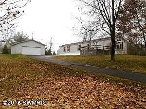1495 Diamond Dr photo 1