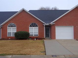 141 Dove Haven Dr, Simpsonville, SC 29681