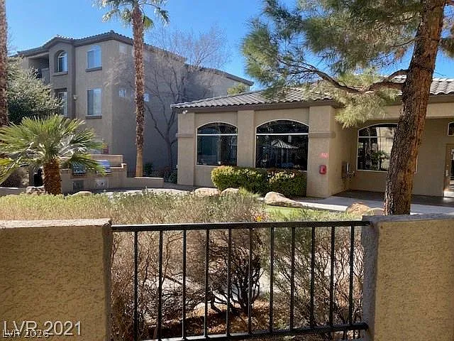 4400 S Jones Blvd #1092 — Photo 11