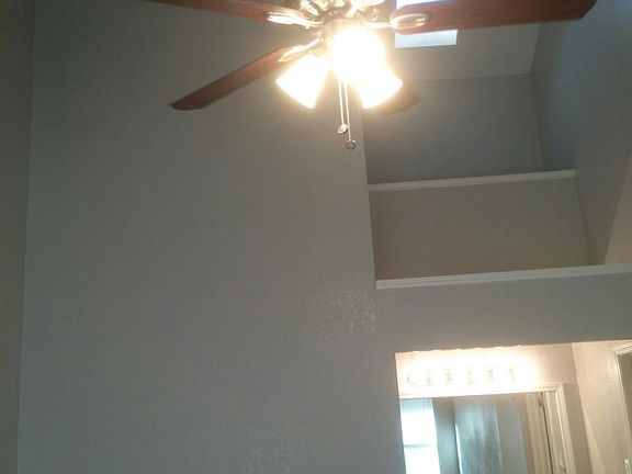 4th image of 4033 Cochise Dr