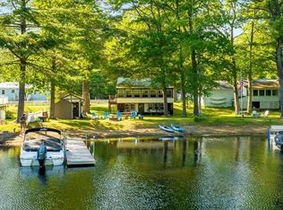 39 Hawthorne Rd, Naples, ME 04055