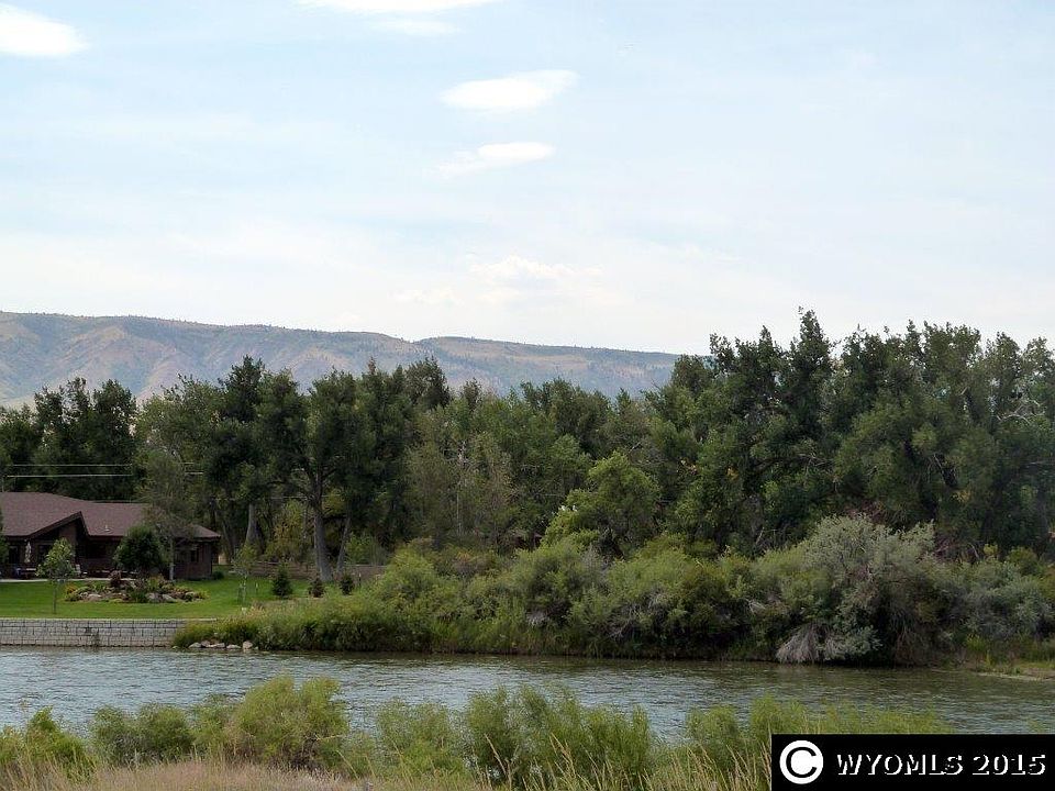1st image of 6061 River Park Dr