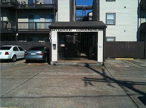 1st image of 2301 Edenborn Ave APT 604