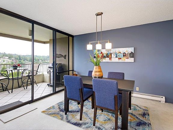 5th image of 6535 Seaview Ave NW APT 704B