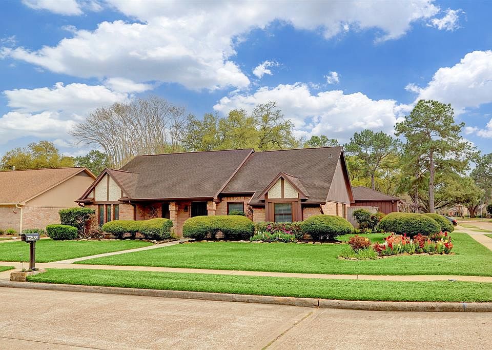 Beautiful home in Copperfield.